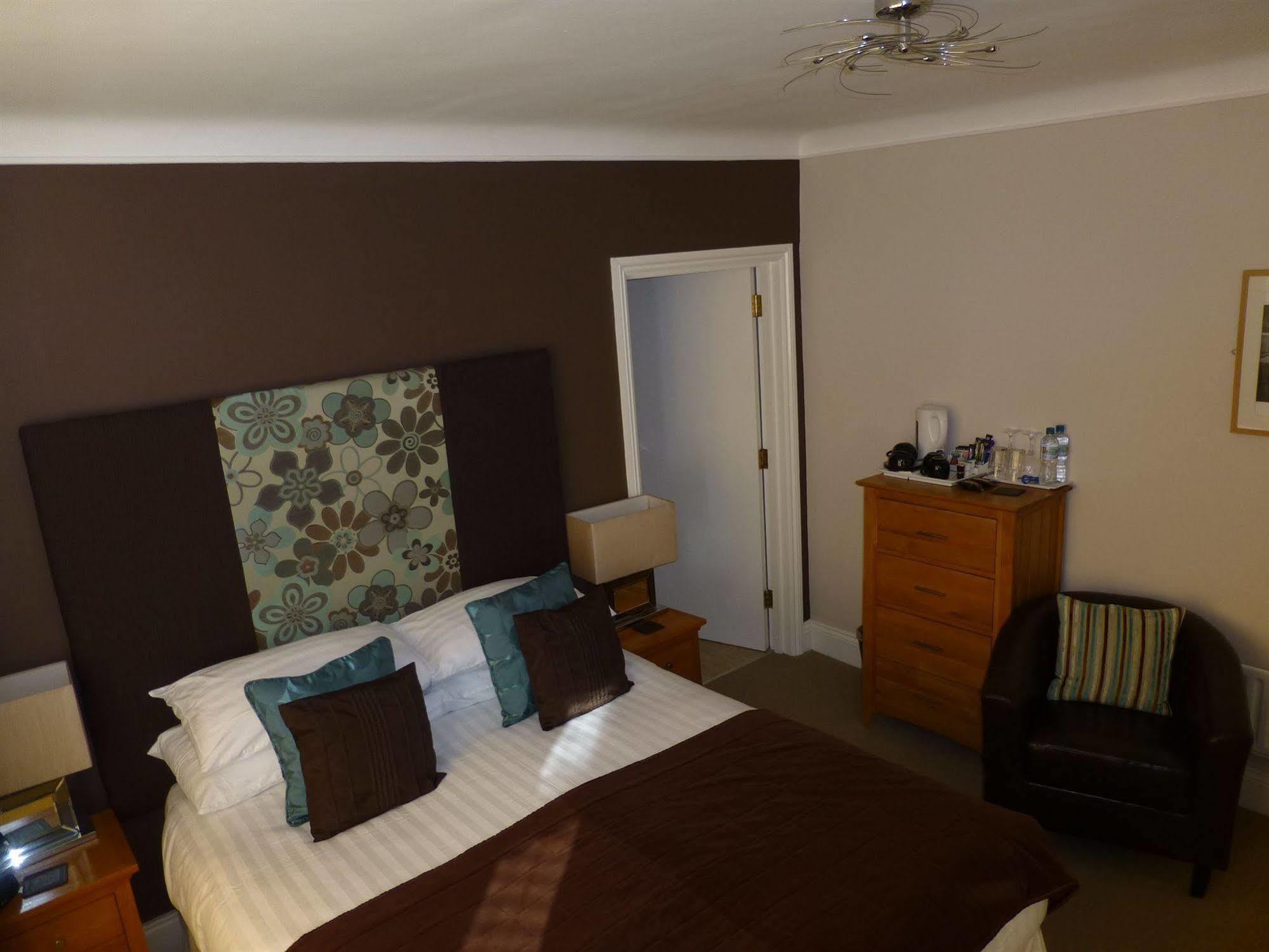 Waters Reach Guest House ไครสต์เชิร์ช ภายนอก รูปภาพ